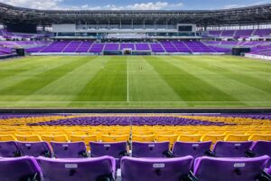 サンガスタジアム by KYOCERAの座席選びをわかりやすく解説。見え方や雰囲気、座席表の使い方、おすすめ席までまとめて確認できます。